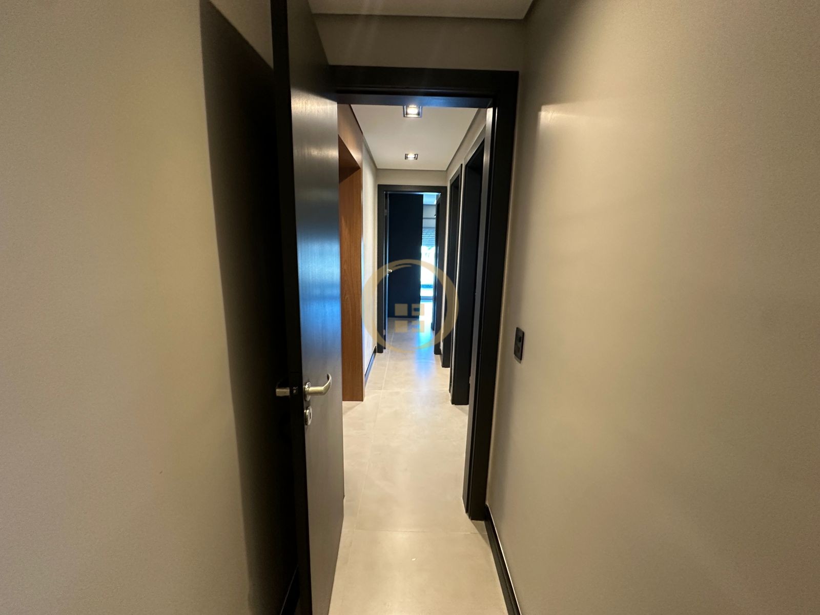 Apartamento na Praia das Astúrias, Guarujá - SP