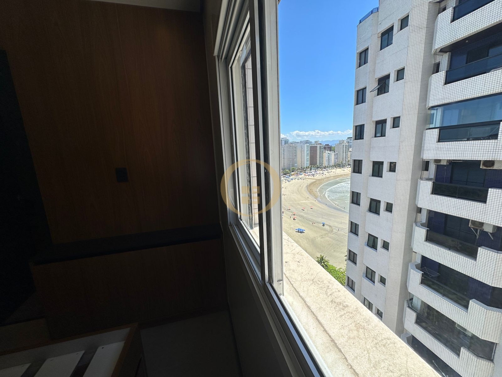 Apartamento na Praia das Astúrias, Guarujá - SP