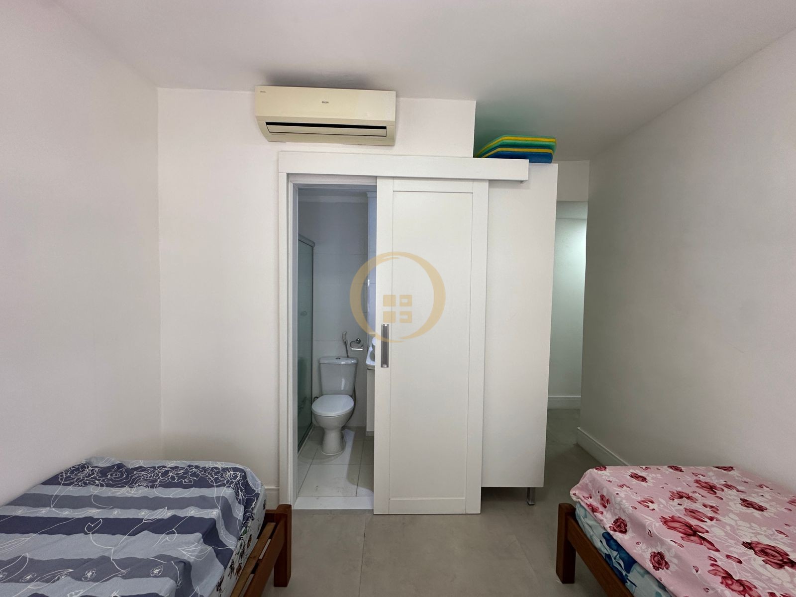 Apartamento na Praia das Astúrias, Guarujá - SP