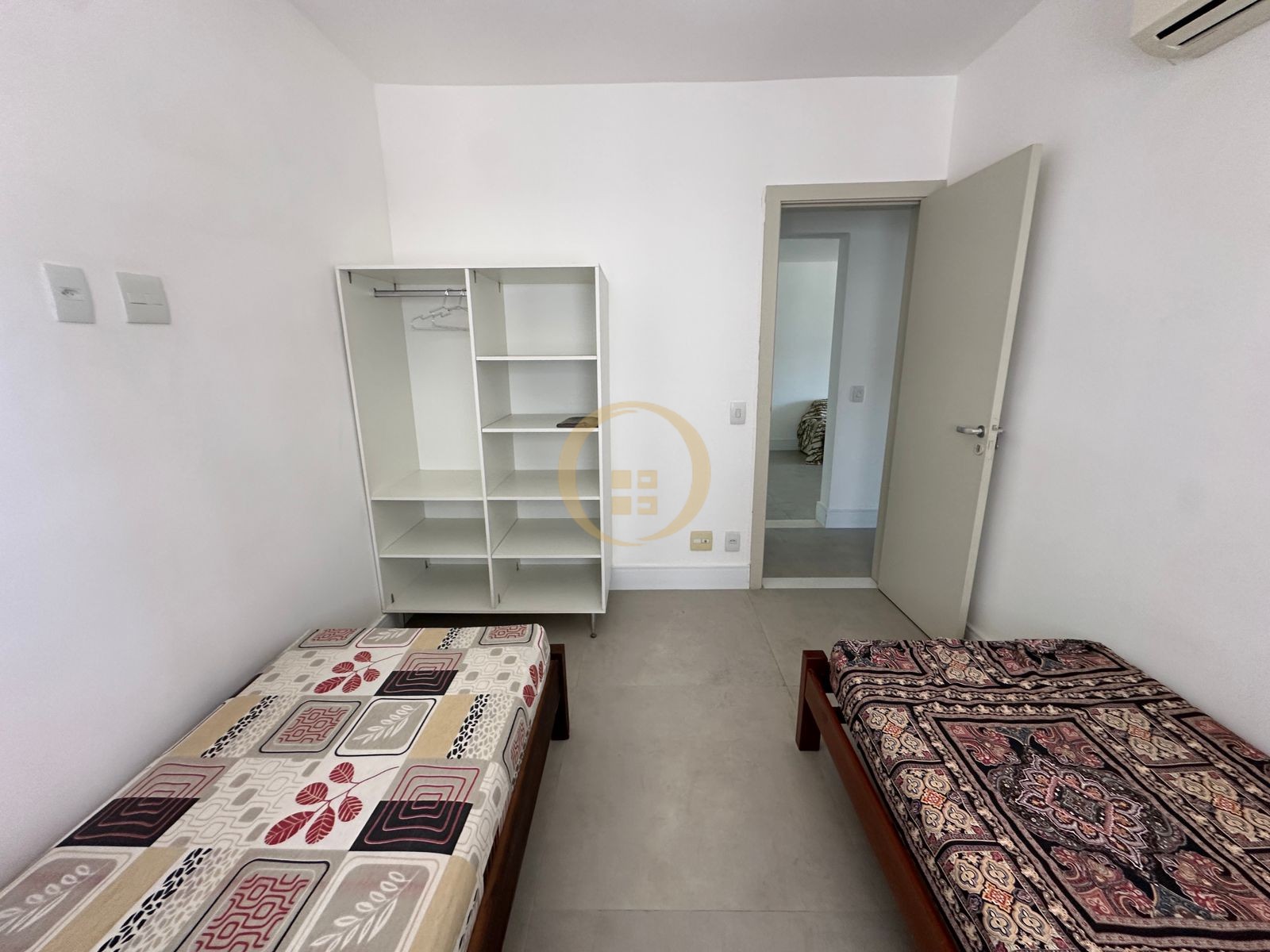 Apartamento na Praia das Astúrias, Guarujá - SP