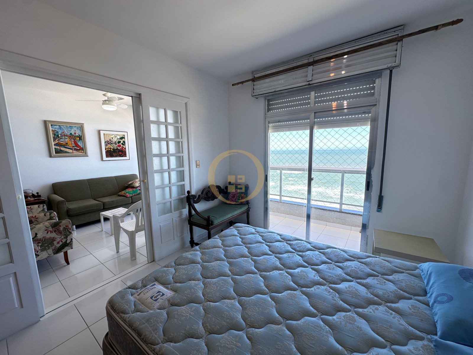 Apartamento Frente ao Mar, Praia Pitangueiras, Guarujá - SP
