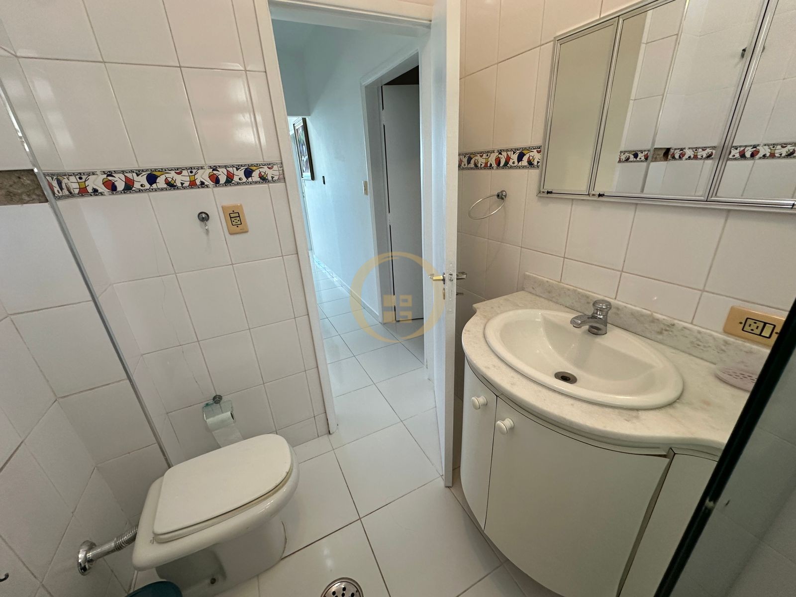 Apartamento Frente ao Mar, Praia Pitangueiras, Guarujá - SP