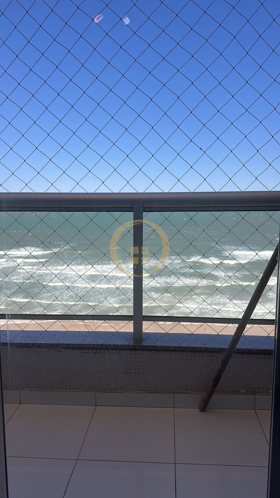 Apartamento Frente ao Mar, Praia Pitangueiras, Guarujá - SP