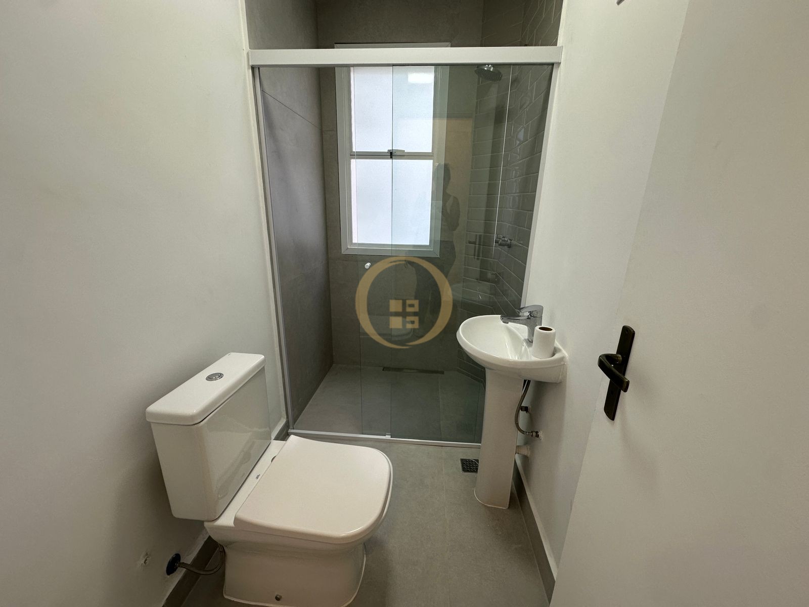 Apartamento Frente ao Mar nas Pitangueiras, Guarujá - SP
