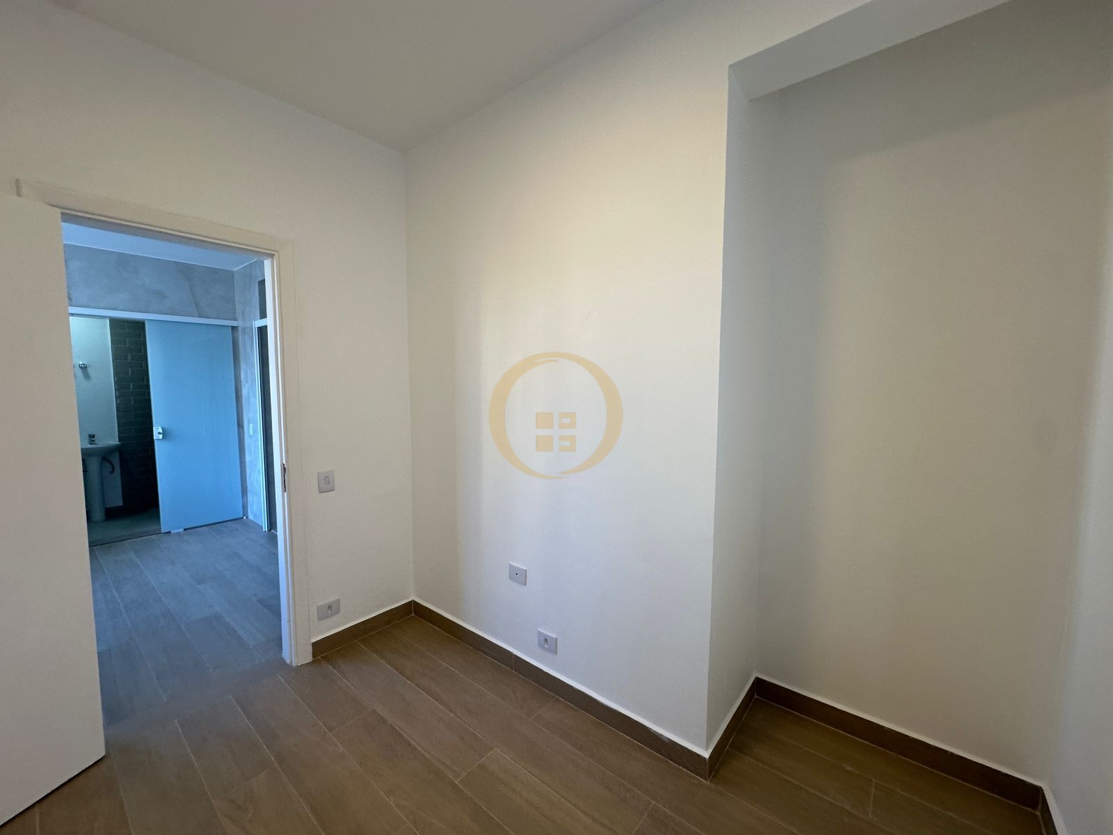 Apartamento Frente ao Mar nas Pitangueiras, Guarujá - SP