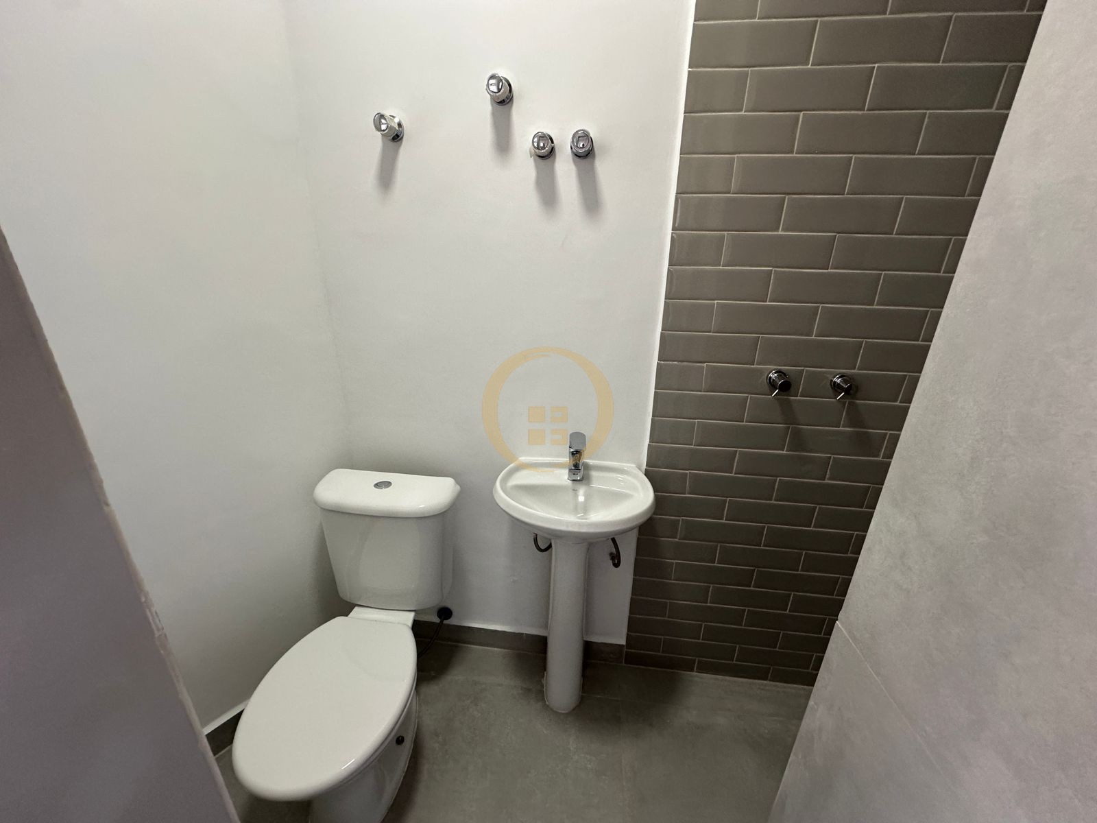 Apartamento Frente ao Mar nas Pitangueiras, Guarujá - SP