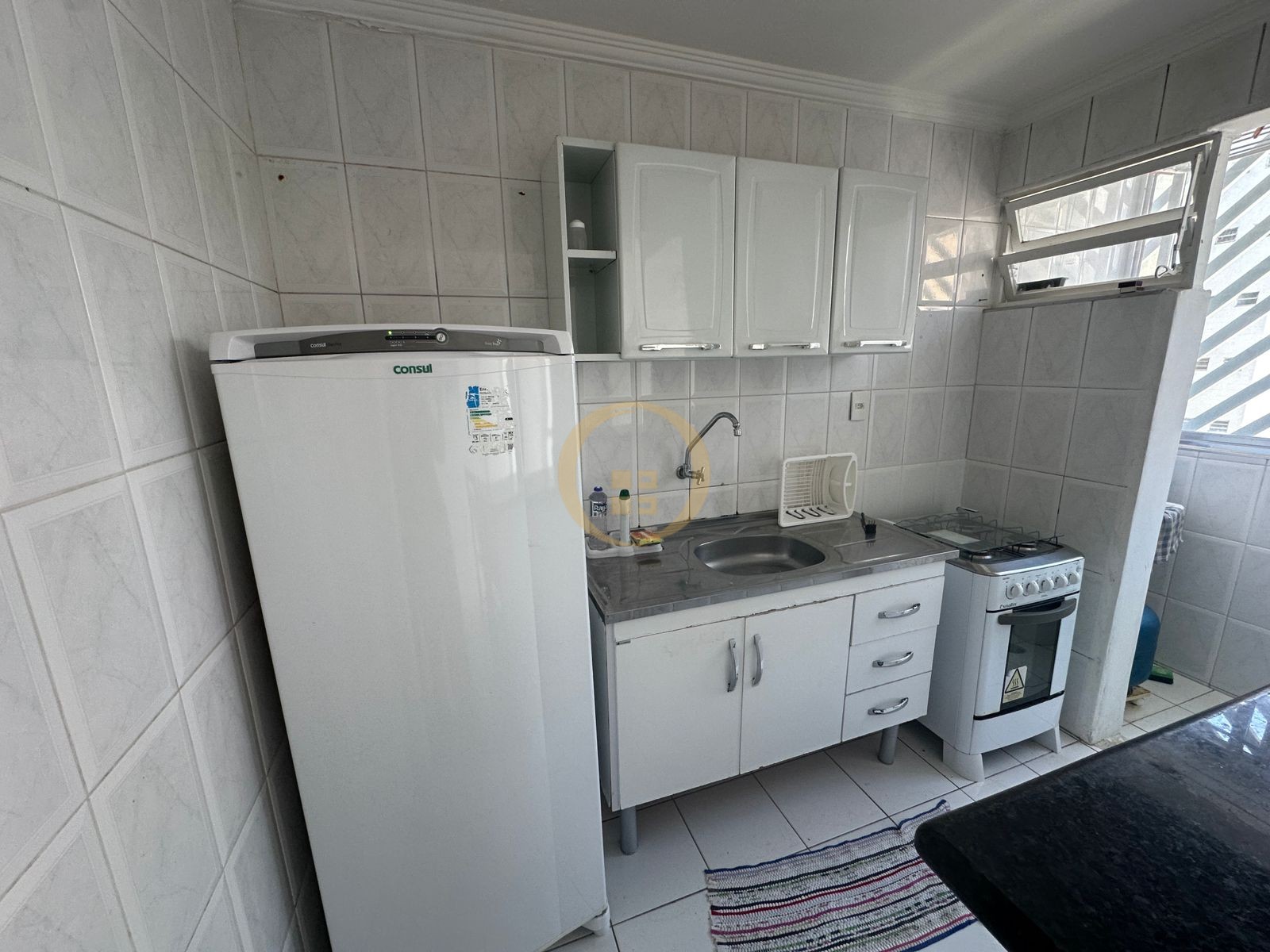 Apartamento na Praia das Pitangueiras, Guarujá - SP