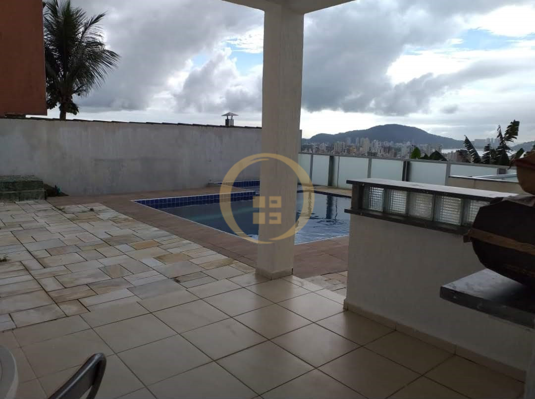 Casa-5-dormitorios-Enseada