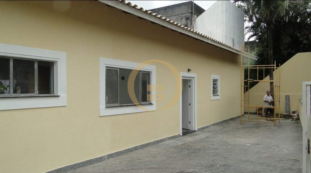 Casa-5-dormitorios-Enseada