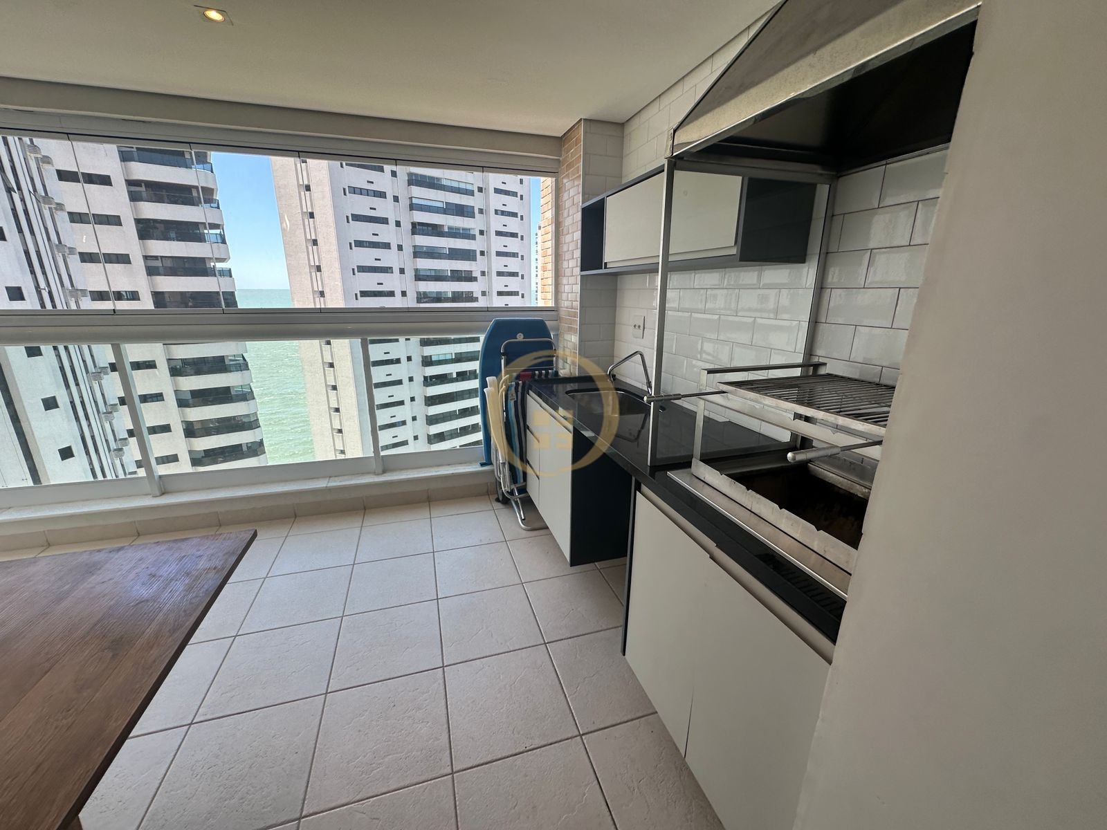Apartamento na Praia das Astúrias, Guarujá - SP