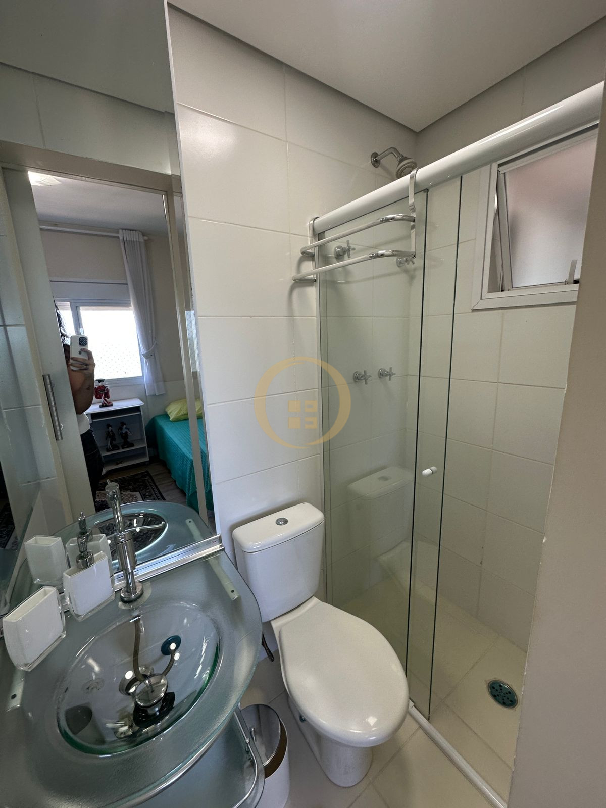 Apartamento na Praia das Astúrias, Guarujá - SP