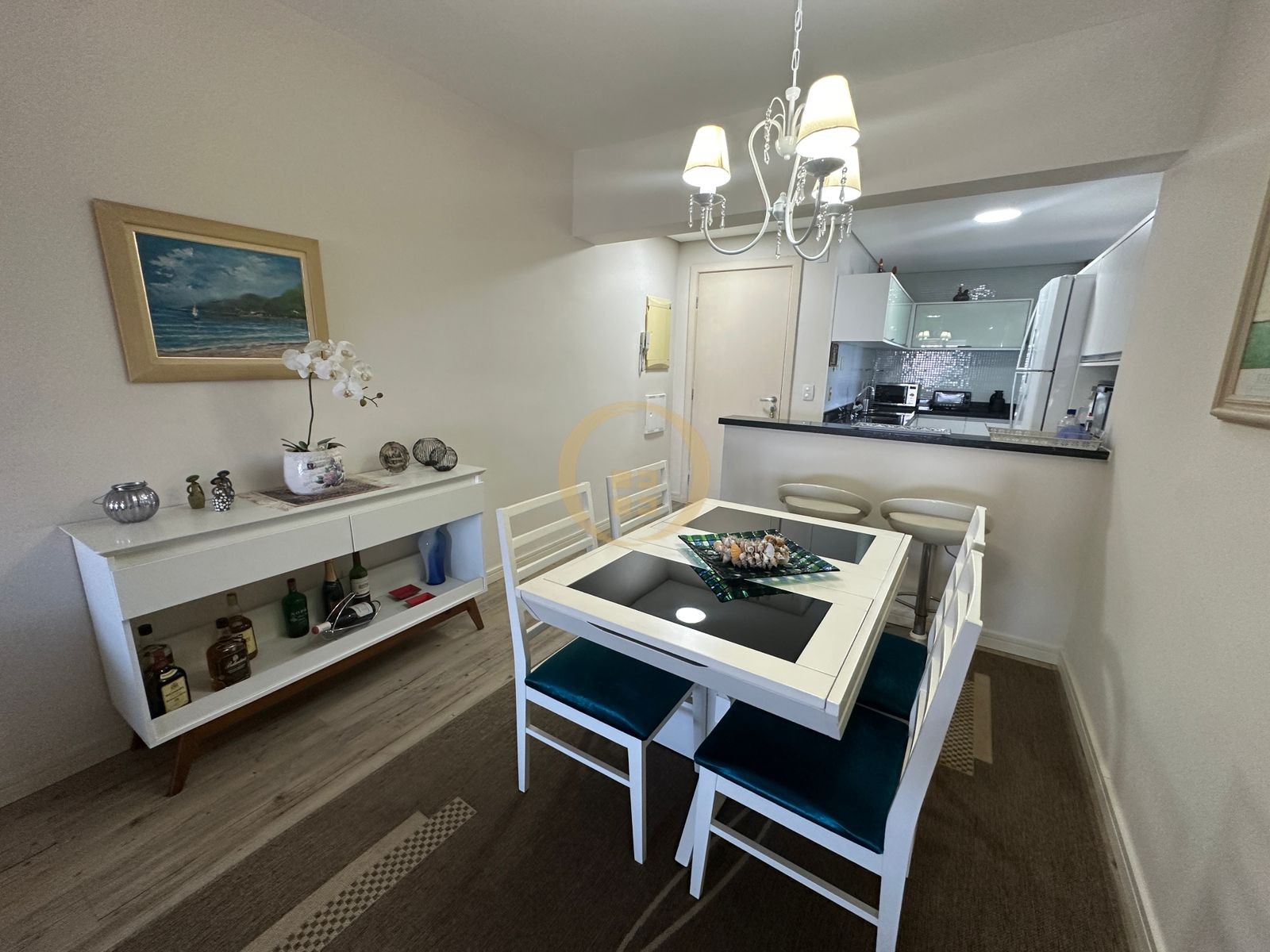 Apartamento na Praia das Astúrias, Guarujá - SP