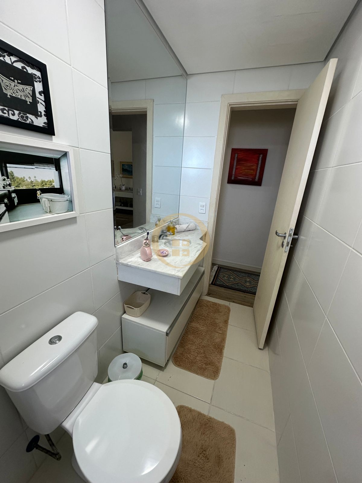 Apartamento na Praia das Astúrias, Guarujá - SP