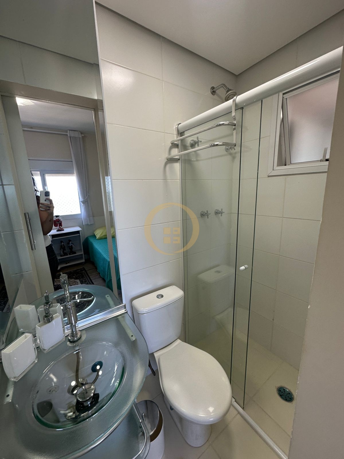 Apartamento na Praia das Astúrias, Guarujá - SP
