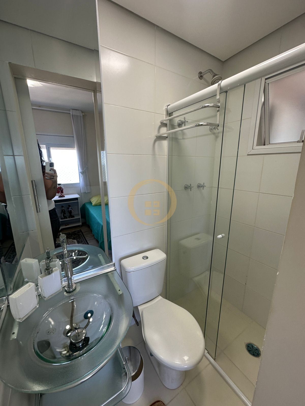 Apartamento na Praia das Astúrias, Guarujá - SP