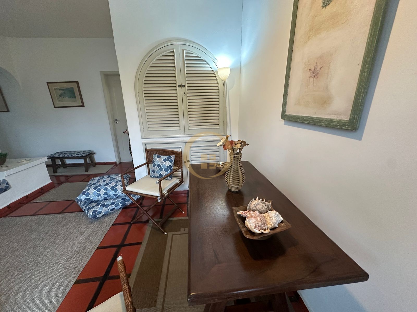 Apartamento na Praia das Pitangueiras, Guarujá - SP