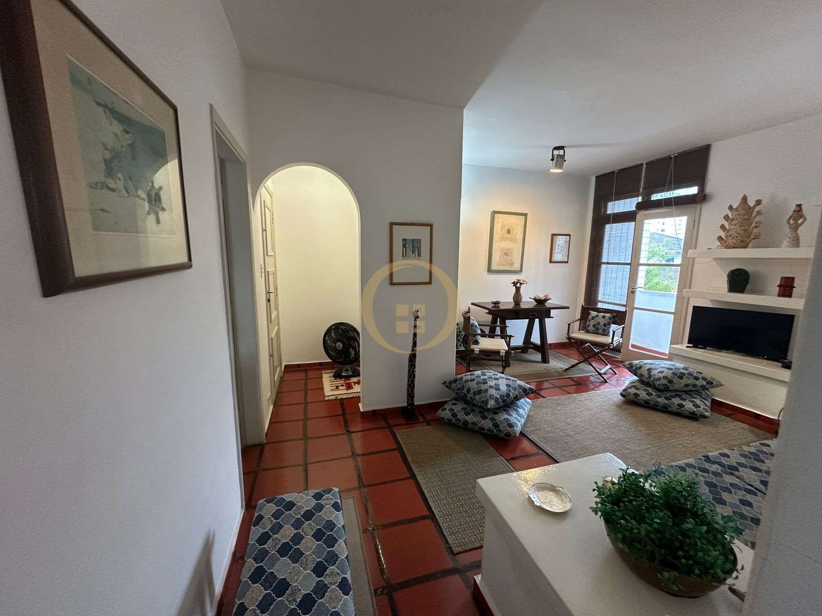 Apartamento na Praia das Pitangueiras, Guarujá - SP