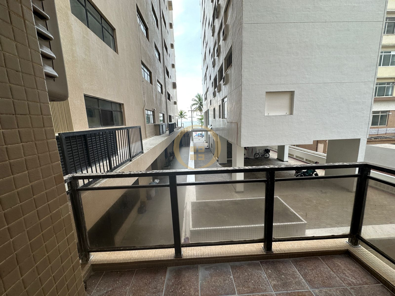 Apartamento Frente ao Mar nas Pitangueiras, Guarujá - SP
