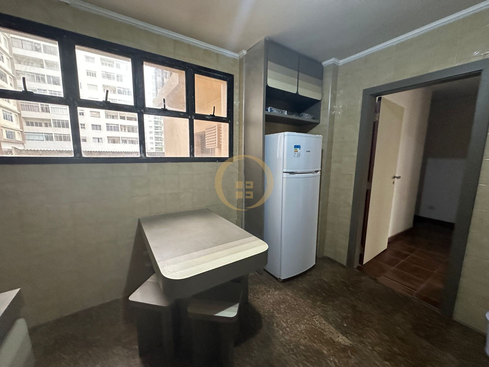 Apartamento Frente ao Mar nas Pitangueiras, Guarujá - SP