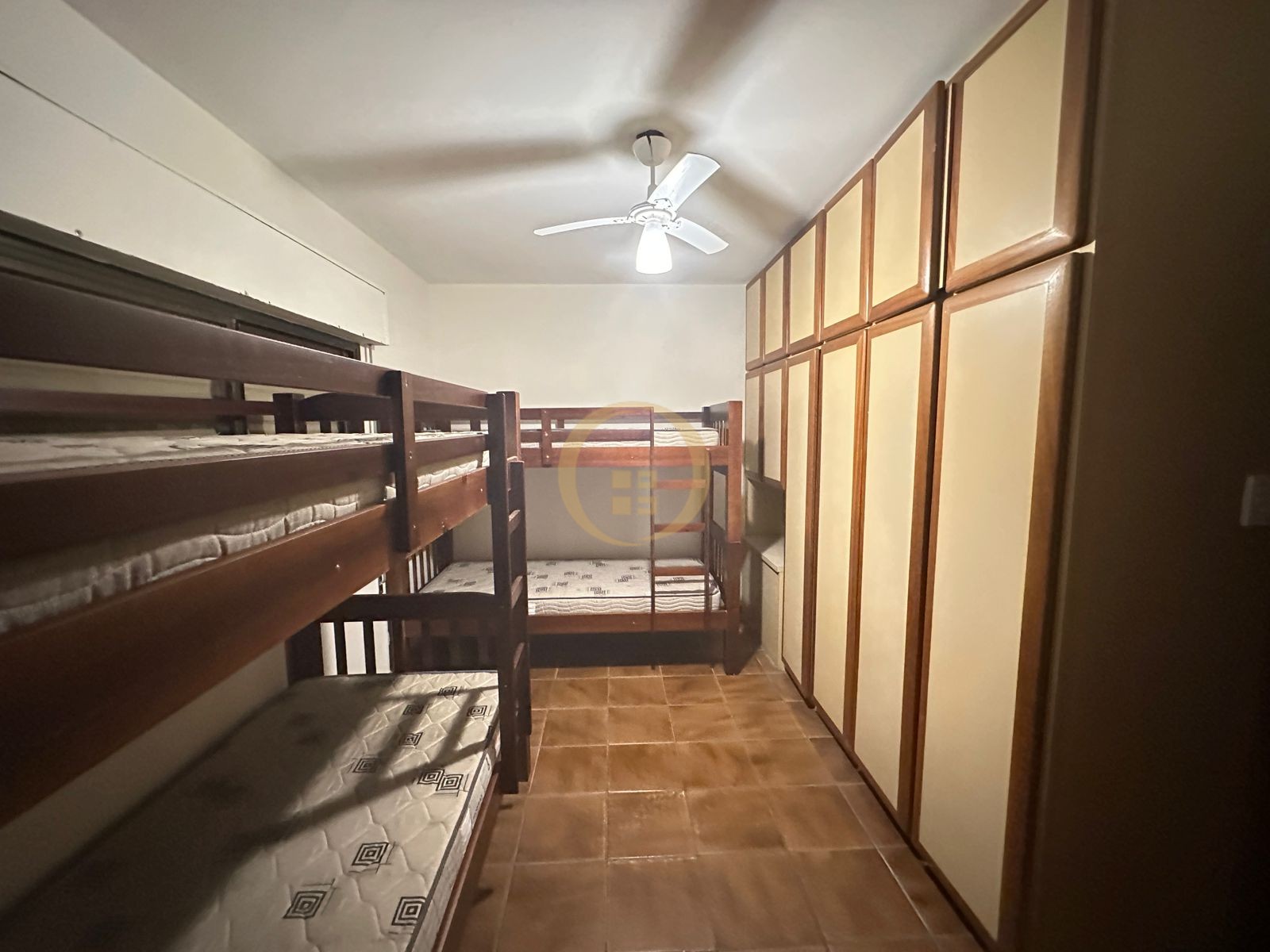 Apartamento Frente ao Mar nas Pitangueiras, Guarujá - SP