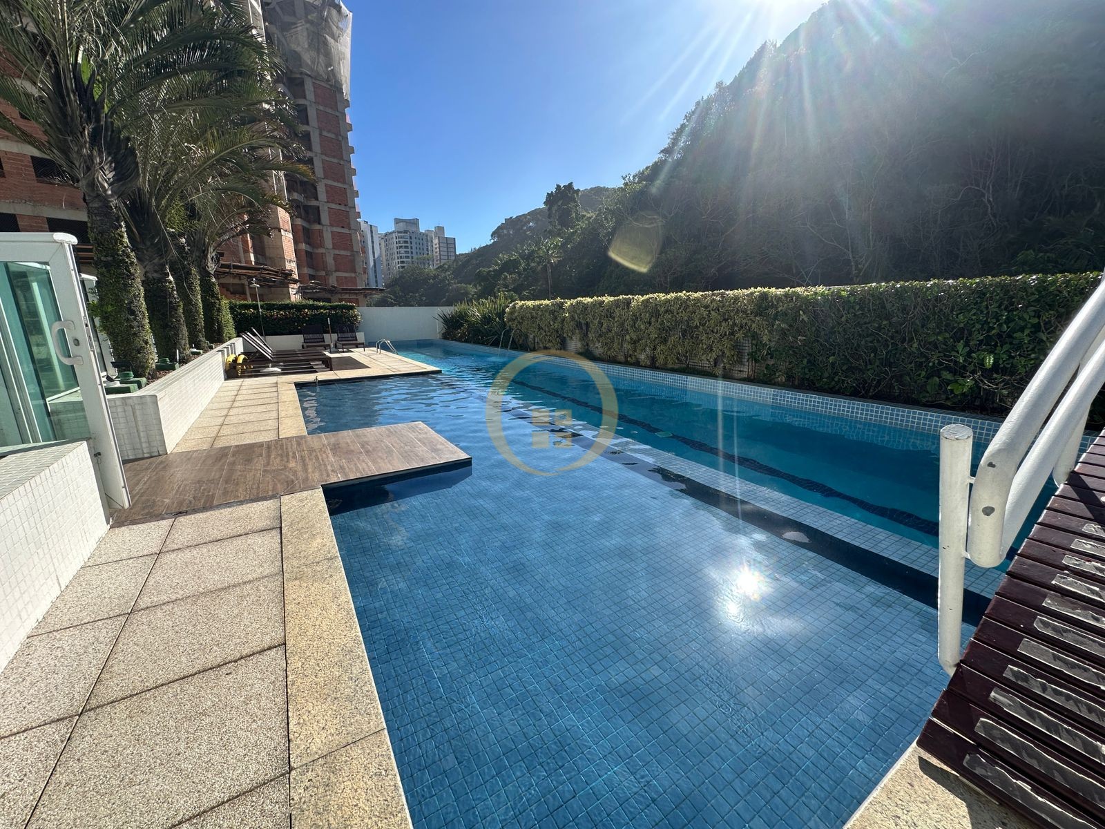 Apartamento Frente ao Mar-3-dormitorios-Enseada