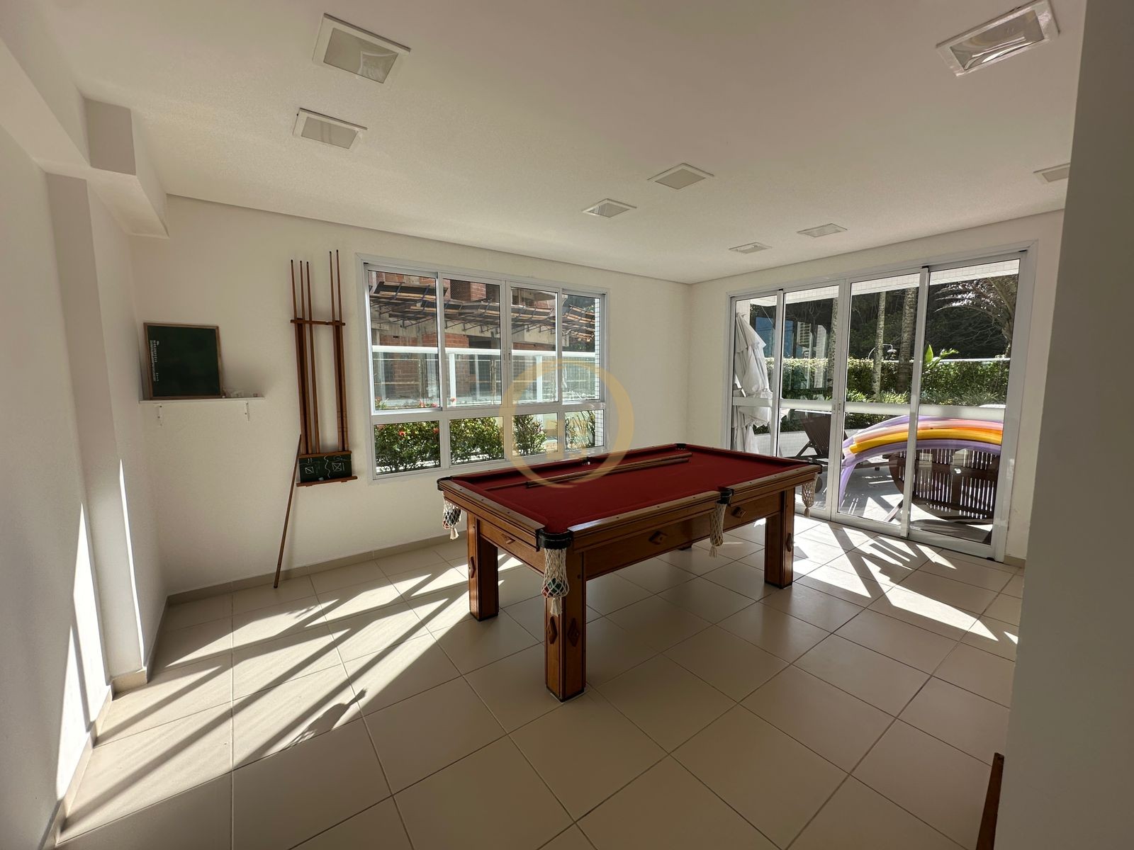 Apartamento Frente ao Mar-3-dormitorios-Enseada