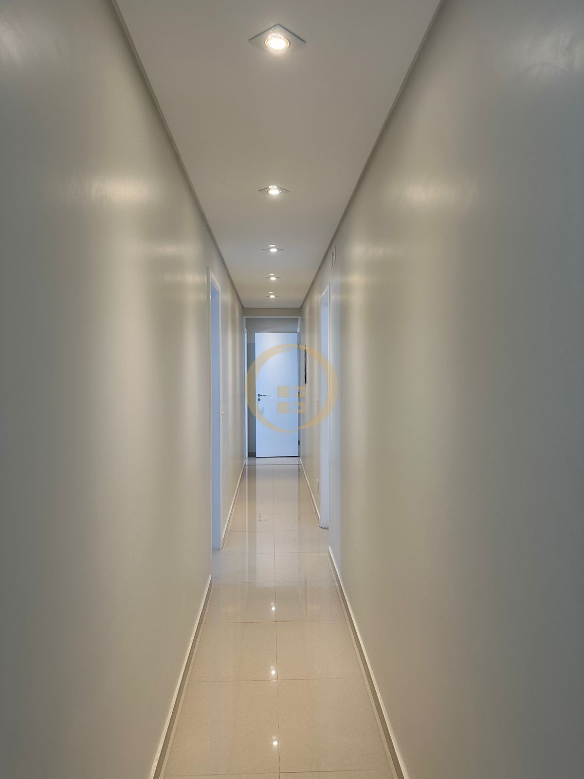 Apartamento Frente ao Mar-3-dormitorios-Enseada