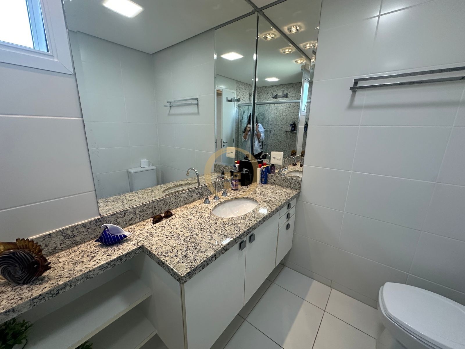 Apartamento Frente ao Mar-3-dormitorios-Enseada