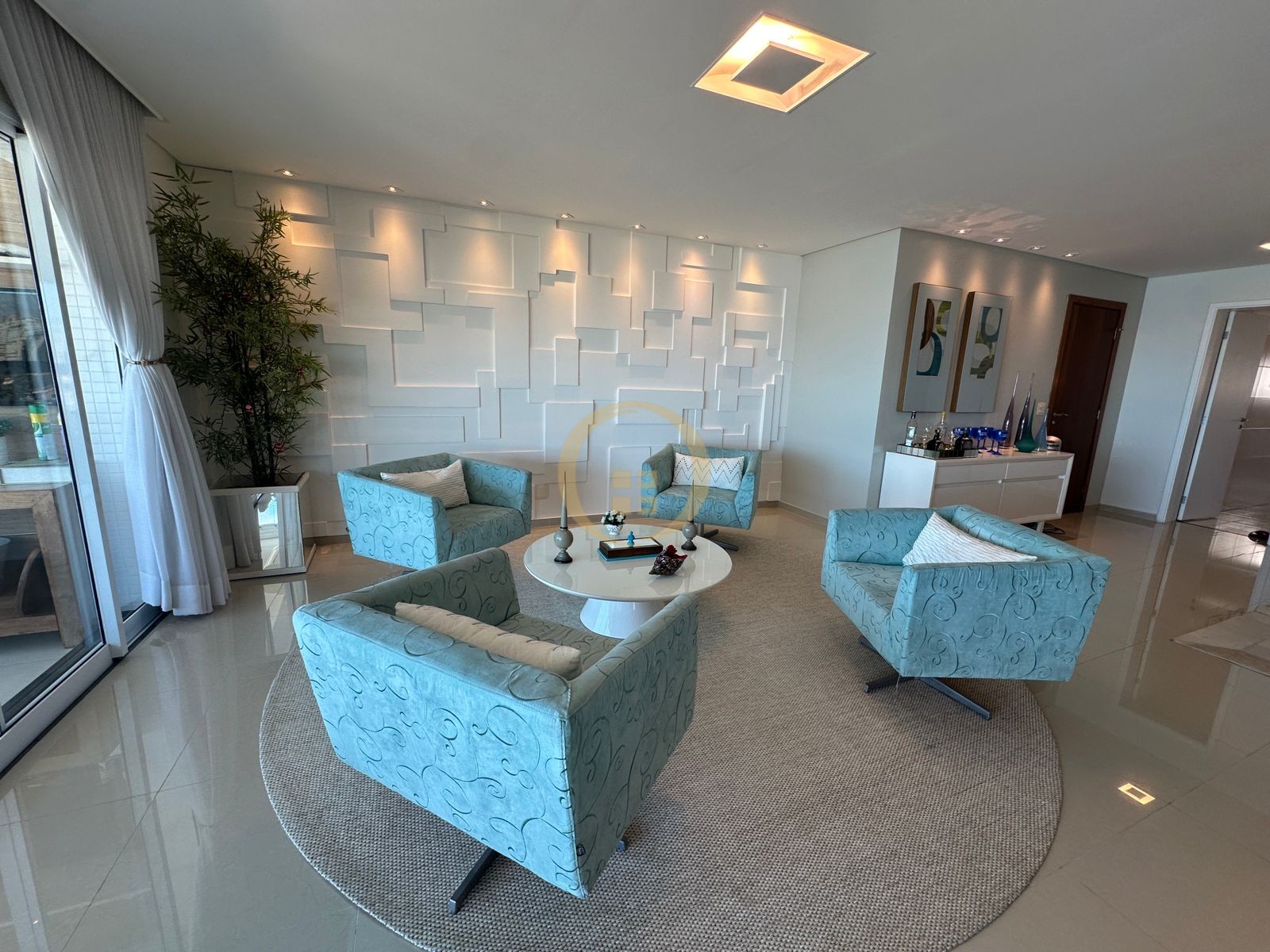 Apartamento Frente ao Mar-3-dormitorios-Enseada