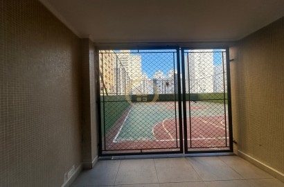 Apartamento na Praia das Pitangueiras, Guarujá - SP
