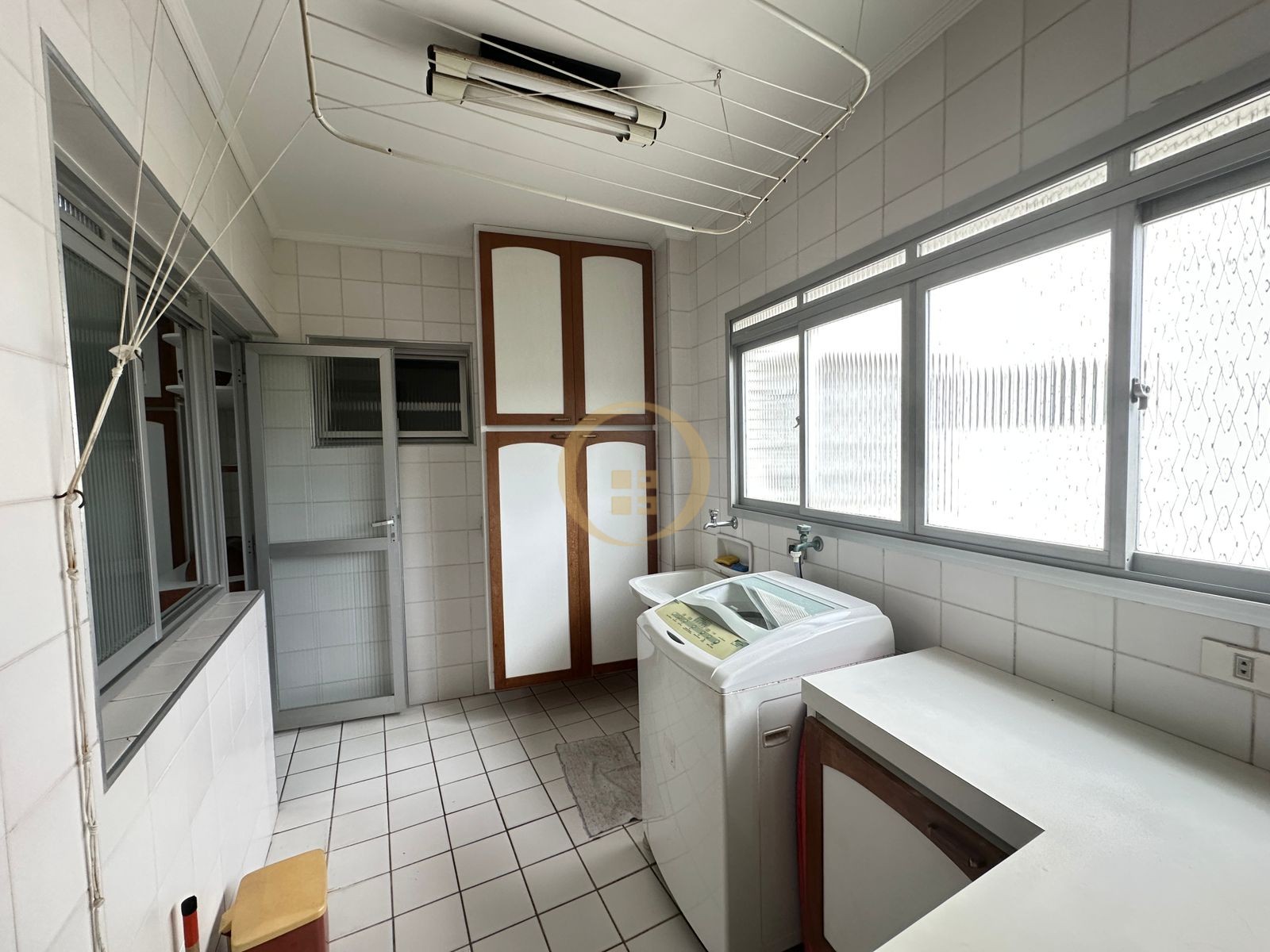 Apartamento Frente ao Mar nas Pitangueiras, Guarujá - SP