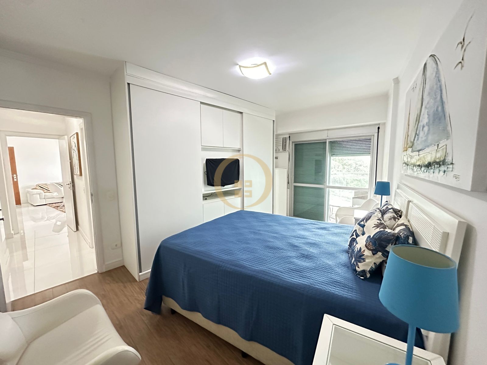 Apartamento Frente ao Mar nas Pitangueiras, Guarujá - SP
