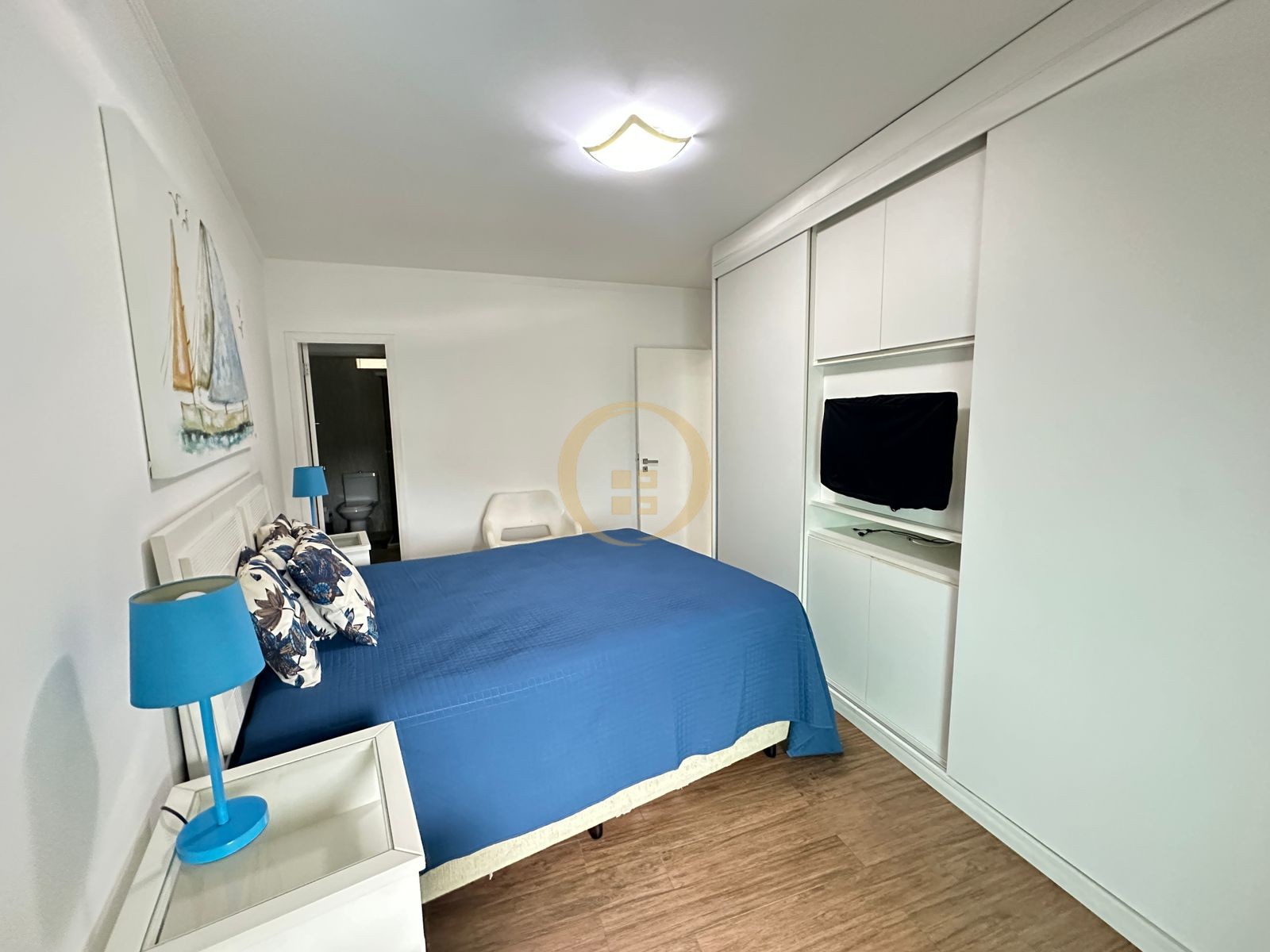 Apartamento Frente ao Mar nas Pitangueiras, Guarujá - SP