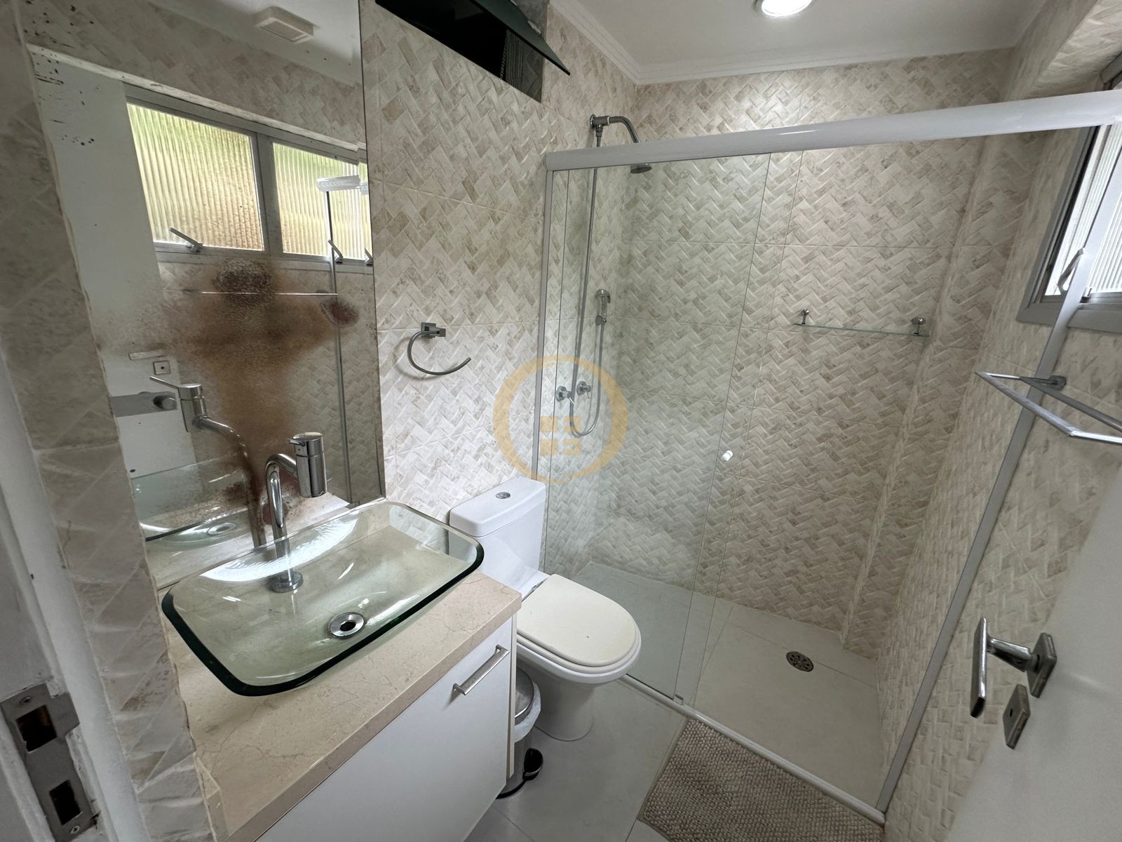 Apartamento Frente ao Mar nas Pitangueiras, Guarujá - SP