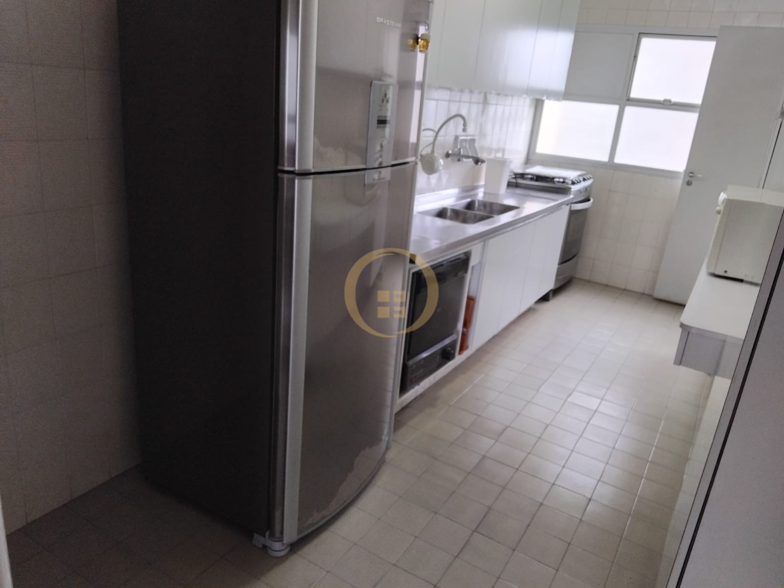 Apartamento na Praia das Astúrias, Guarujá - SP
