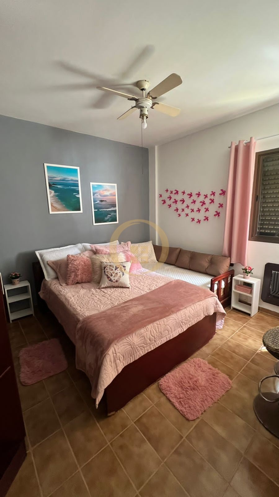 Apartamento na Praia da Enseada, Guarujá - SP
