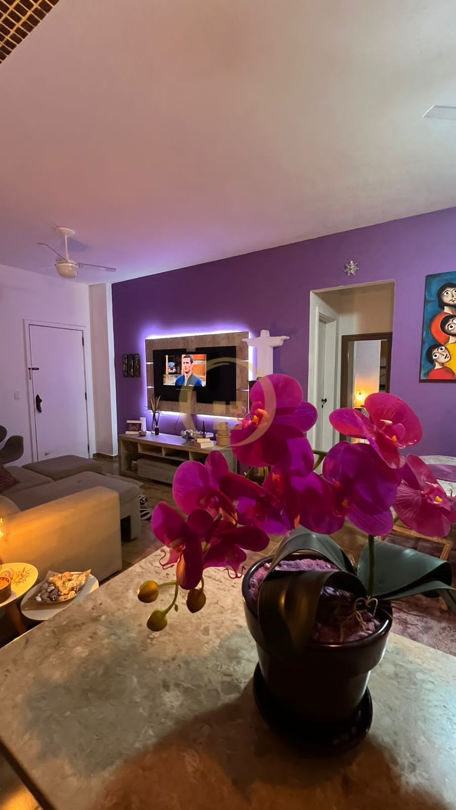 Apartamento na Praia da Enseada, Guarujá - SP