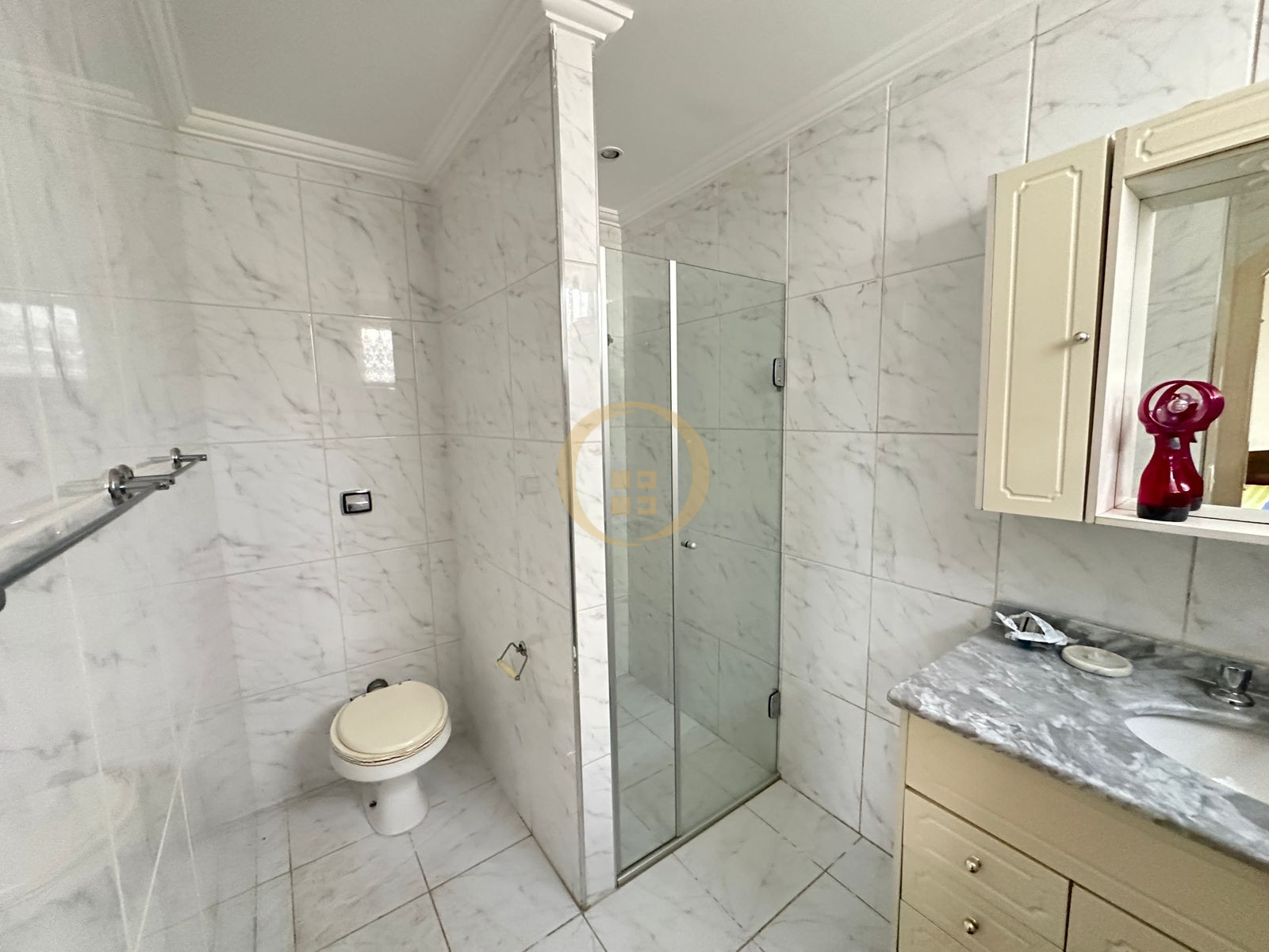 Apartamento Frente ao Mar-3-dormitorios-Pitangueiras
