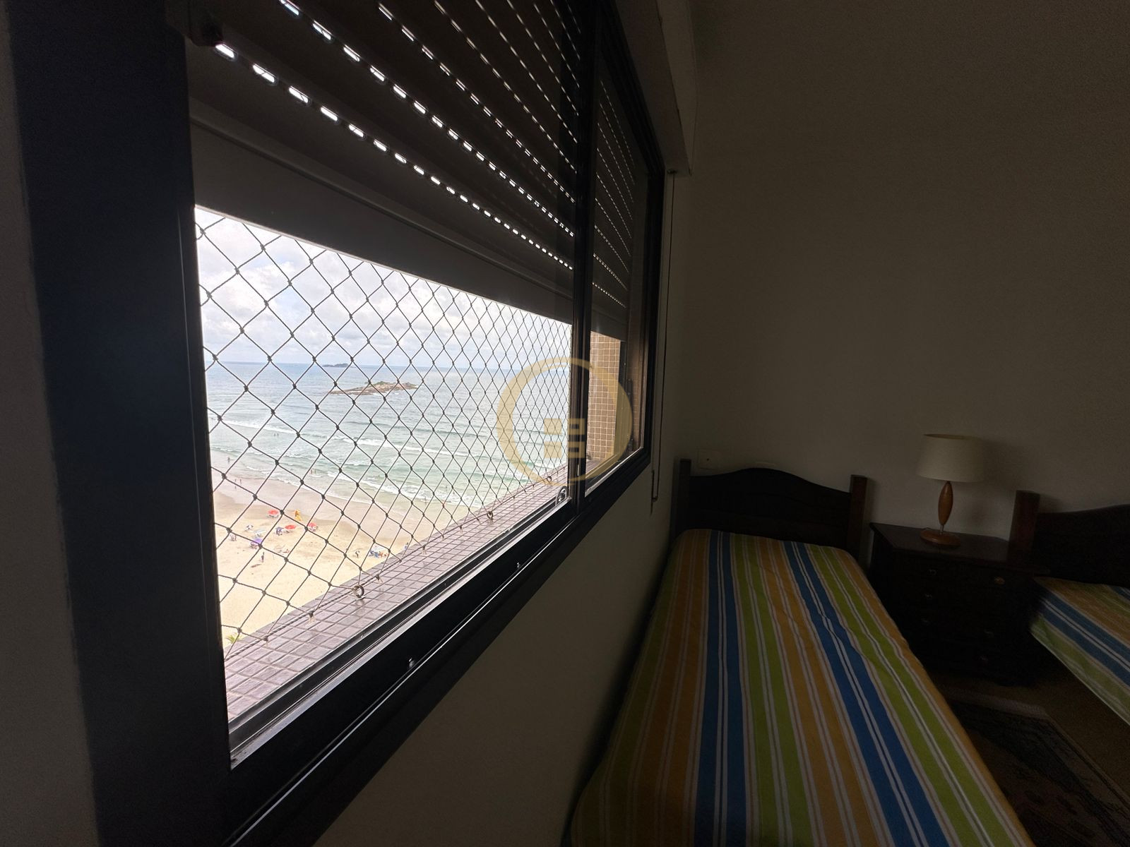 Apartamento Frente ao Mar-3-dormitorios-Pitangueiras