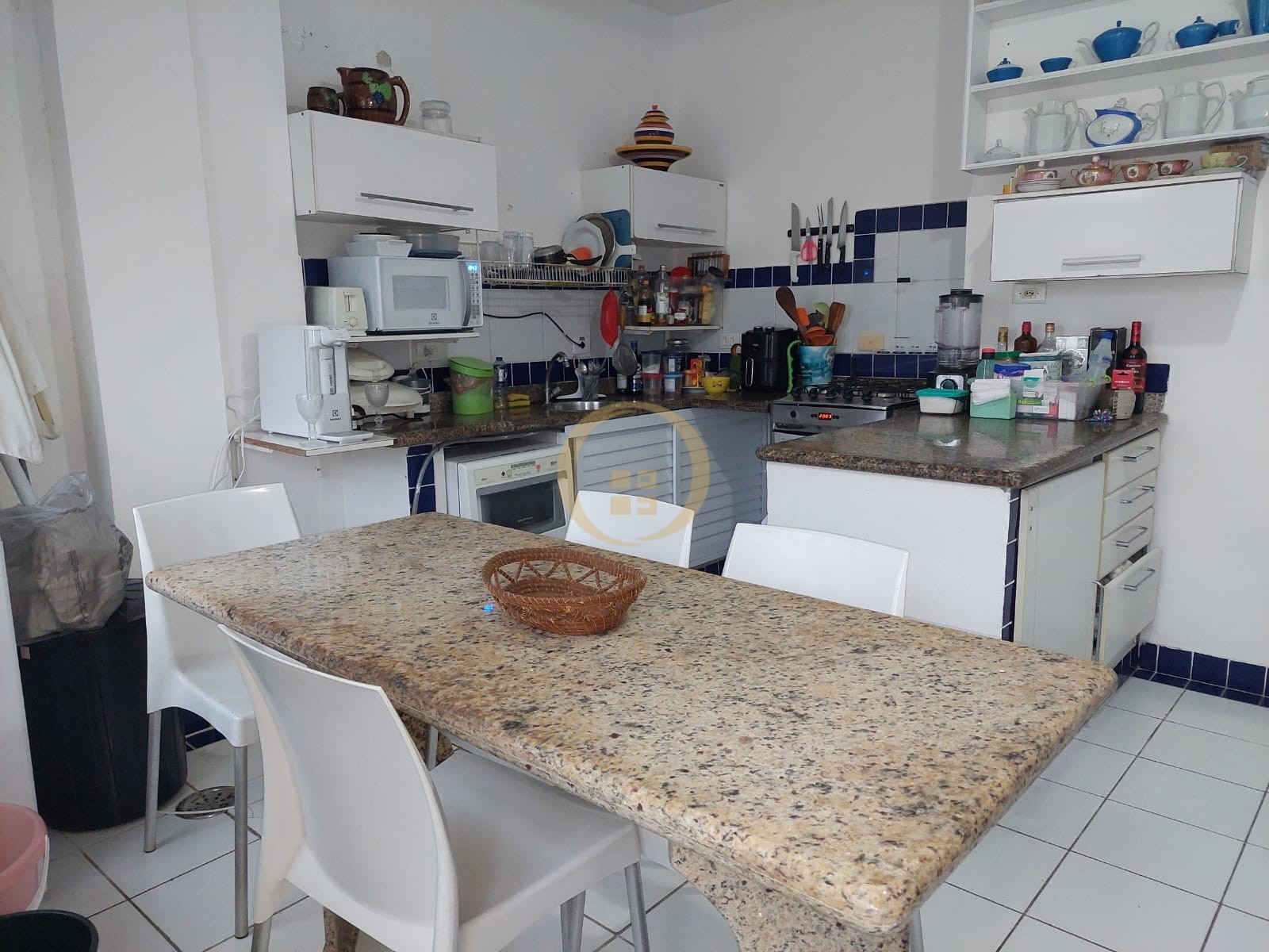 Cobertura Duplex localizada na praia da Pitangueiras!