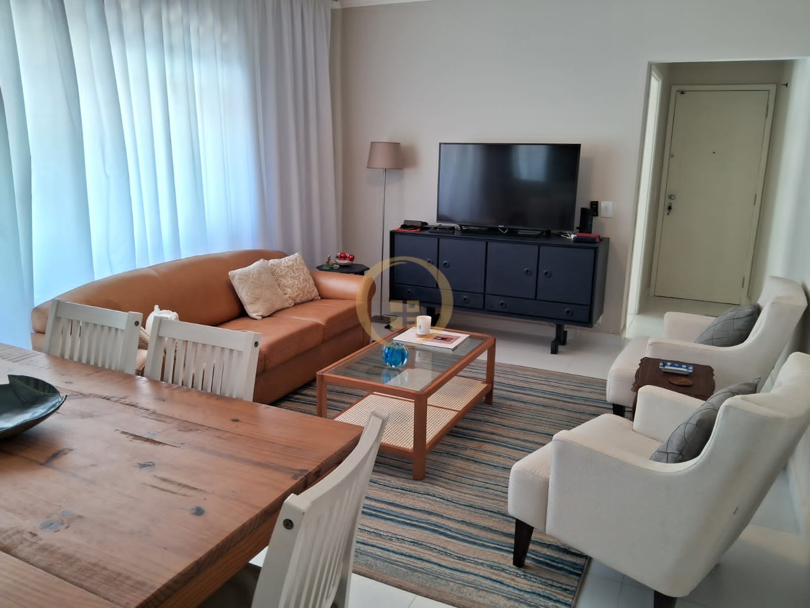 Apartamento na Praia das Astúrias, Guarujá - SP