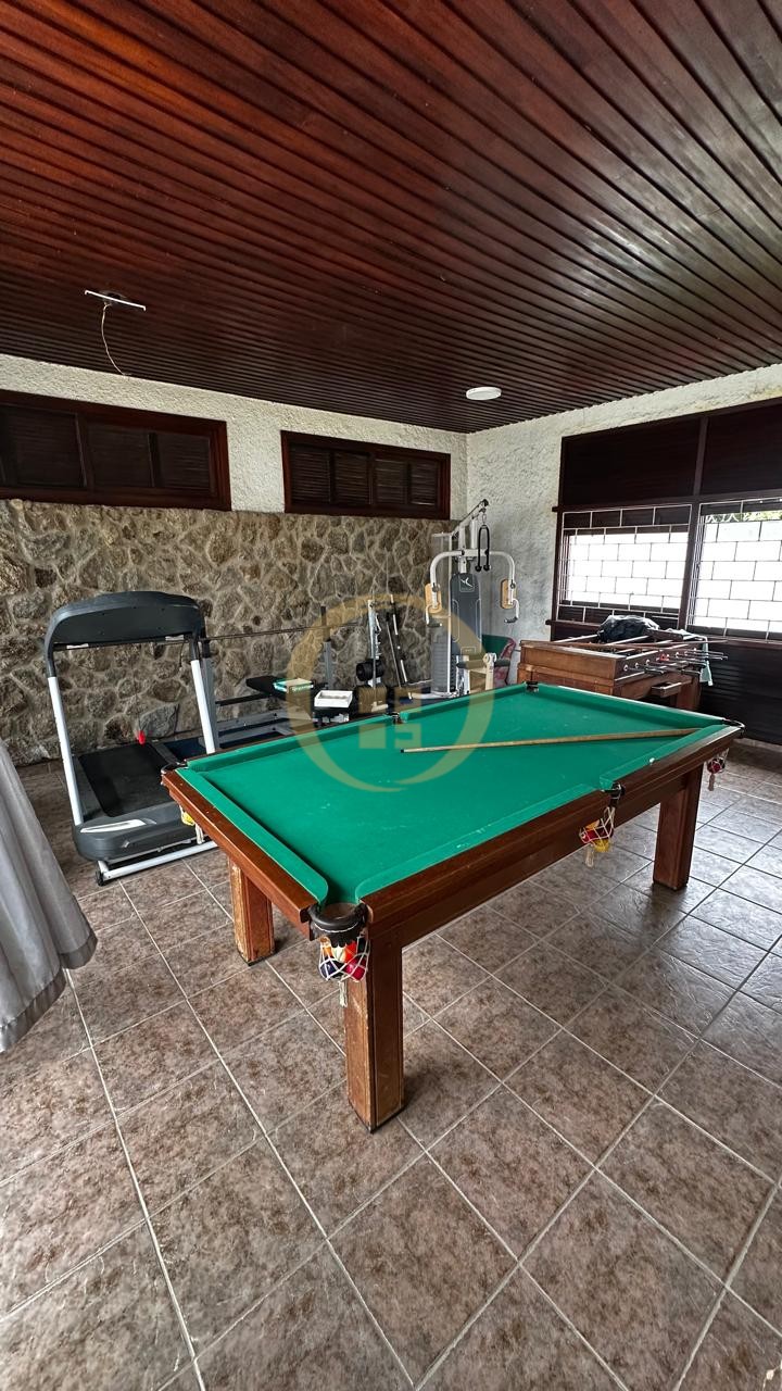 Casa na Praia do Guaiuba, Guarujá - SP