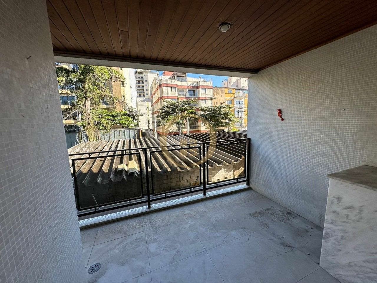 Apartamento na Praia da Enseada, Guarujá - SP