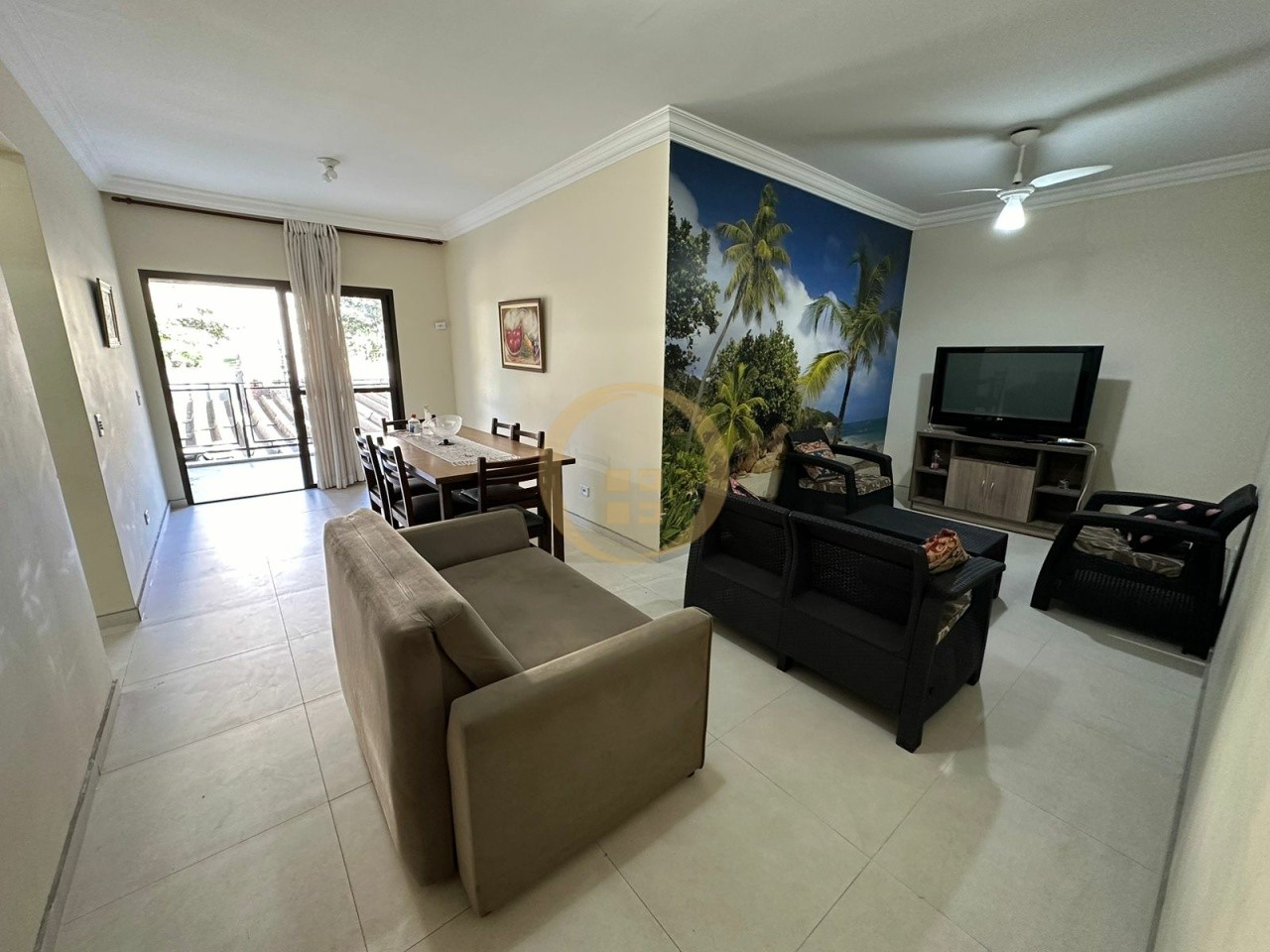 Apartamento na Praia da Enseada, Guarujá - SP