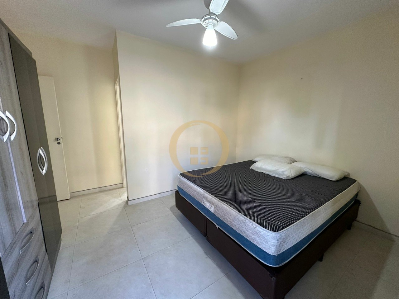 Apartamento na Praia da Enseada, Guarujá - SP