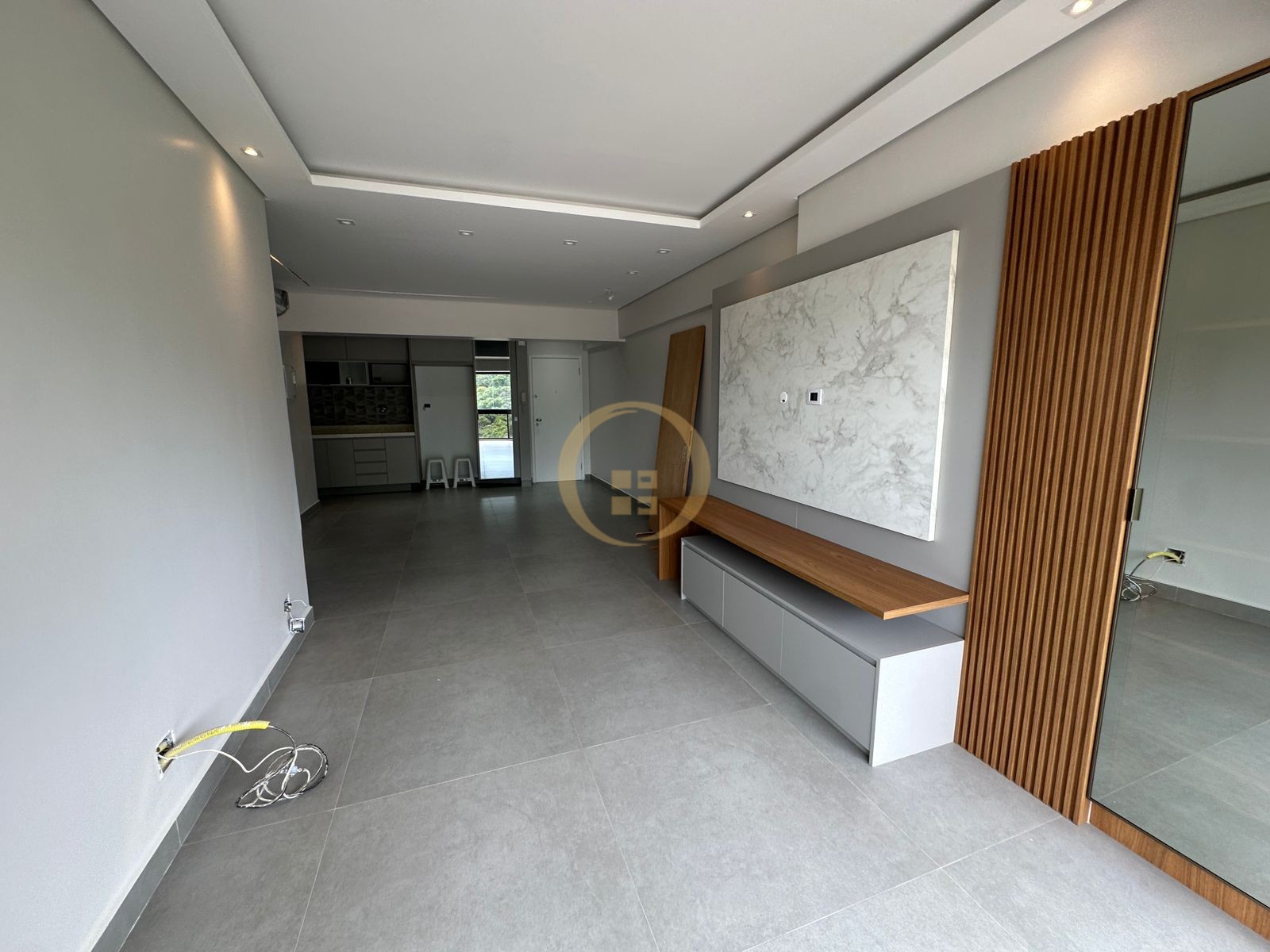 Apartamento na Praia da Enseada, Guarujá - SP