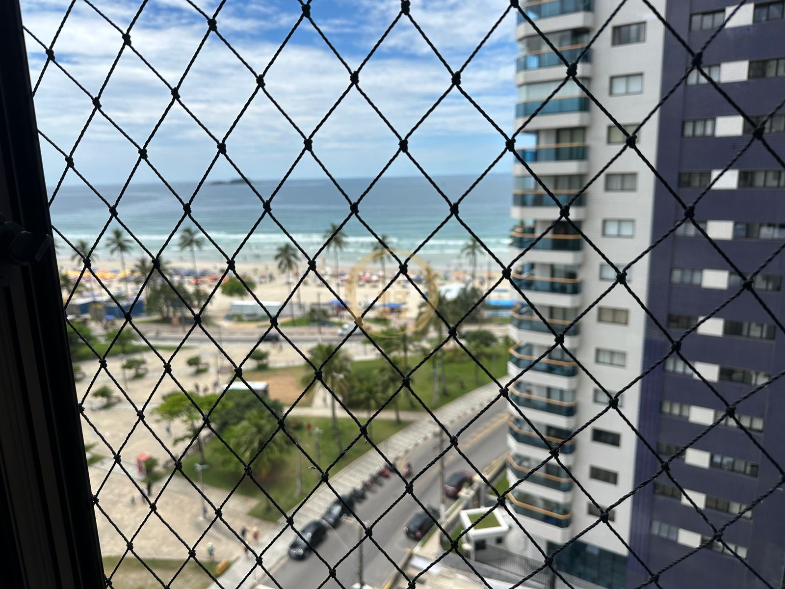 Apartamento na Praia da Enseada, Guarujá - SP