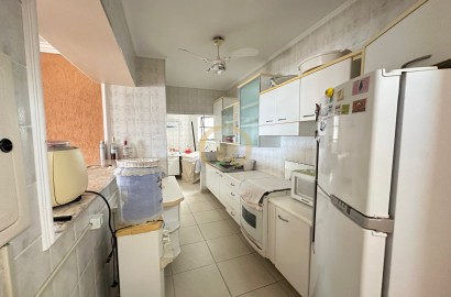 Apartamento na Praia da Enseada, Guarujá - SP