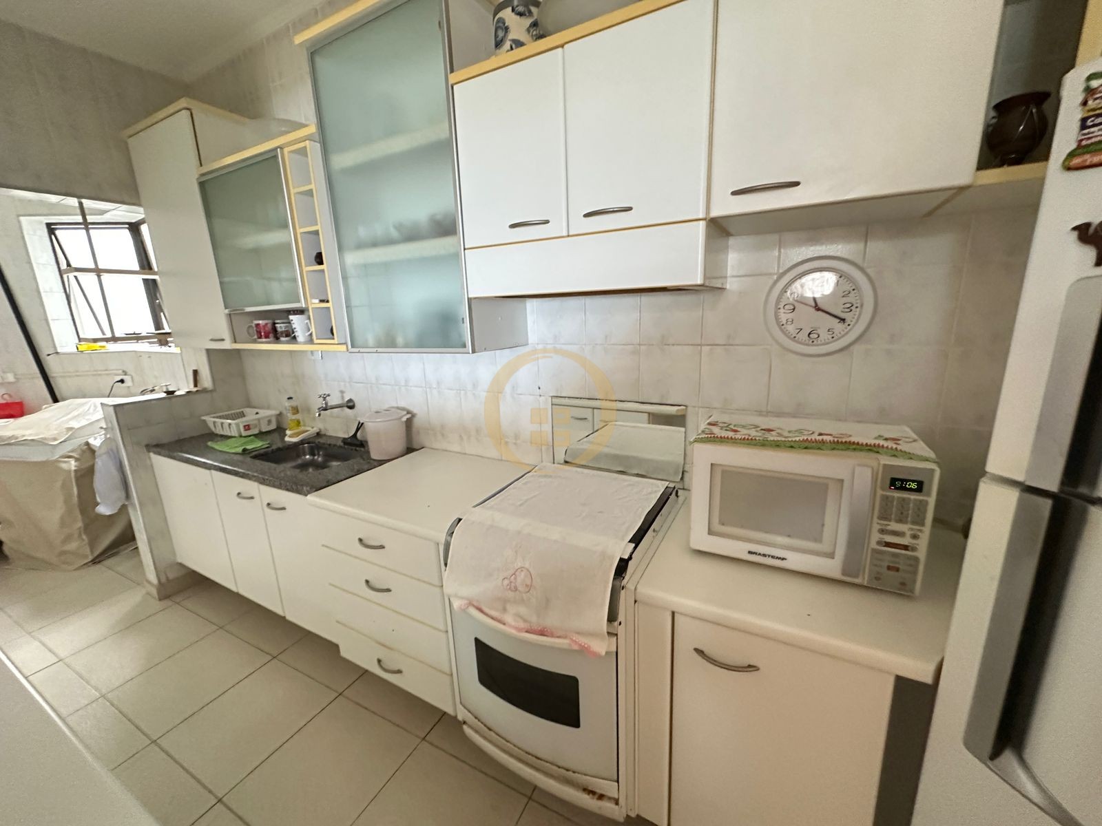 Apartamento na Praia da Enseada, Guarujá - SP