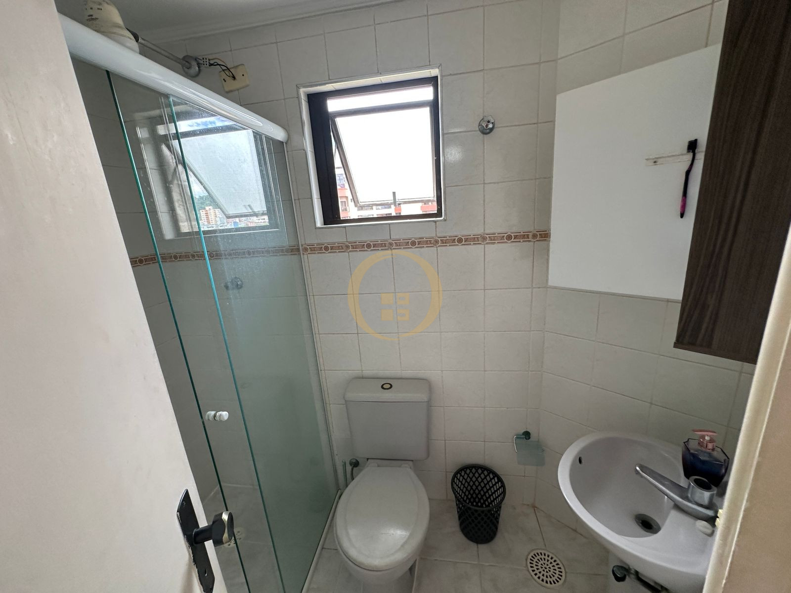 Apartamento na Praia da Enseada, Guarujá - SP